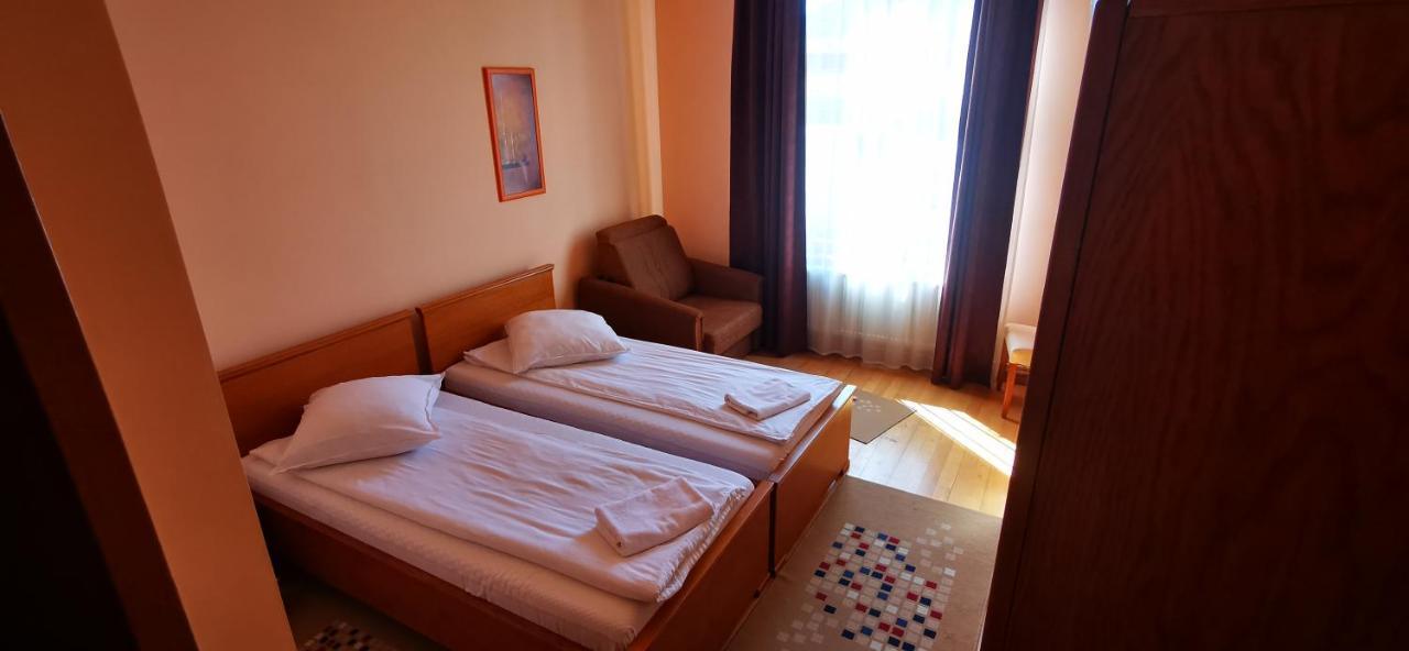 Bed and Breakfast Rákóczi Center Odorheiu Secuiesc Exterior foto
