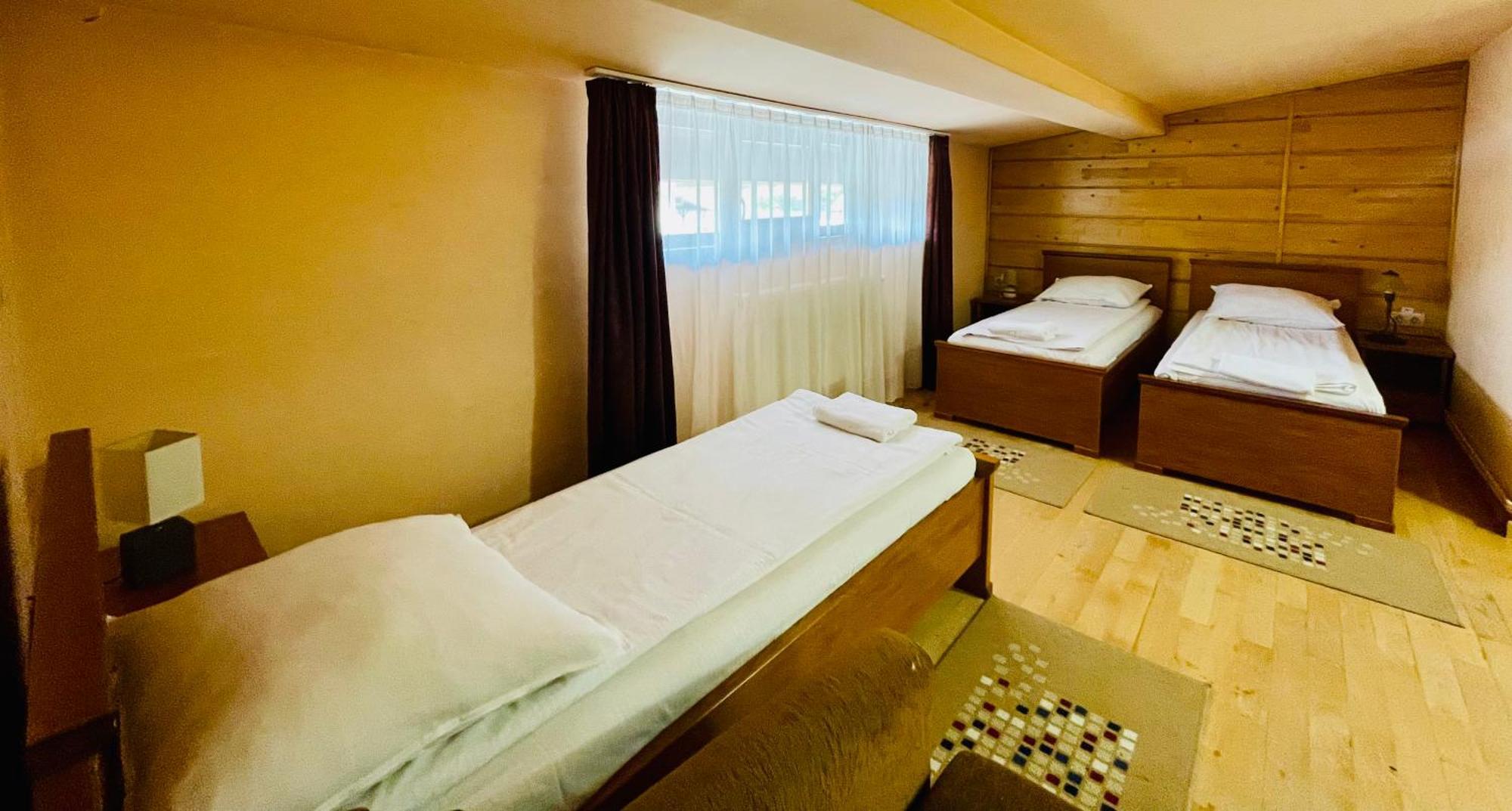 Bed and Breakfast Rákóczi Center Odorheiu Secuiesc Exterior foto
